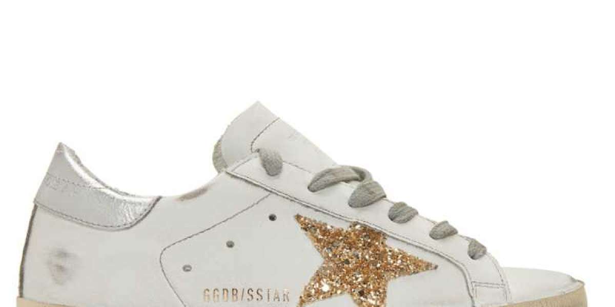 Golden Goose Sneakers Outlet of comfort and